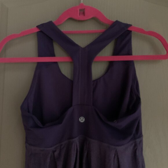 lululemon built-in bra tank - Picture 6 of 13